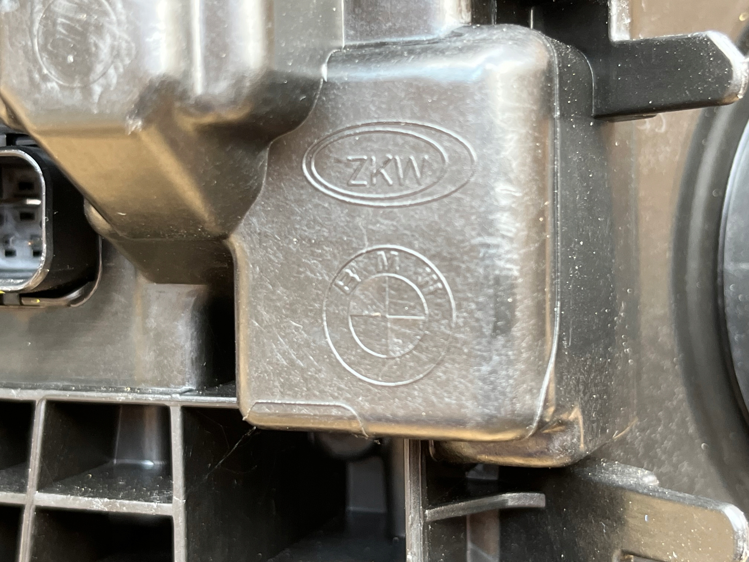 Světlomet — BMW M4, černá, Skladem v EU — foto 6 z 10