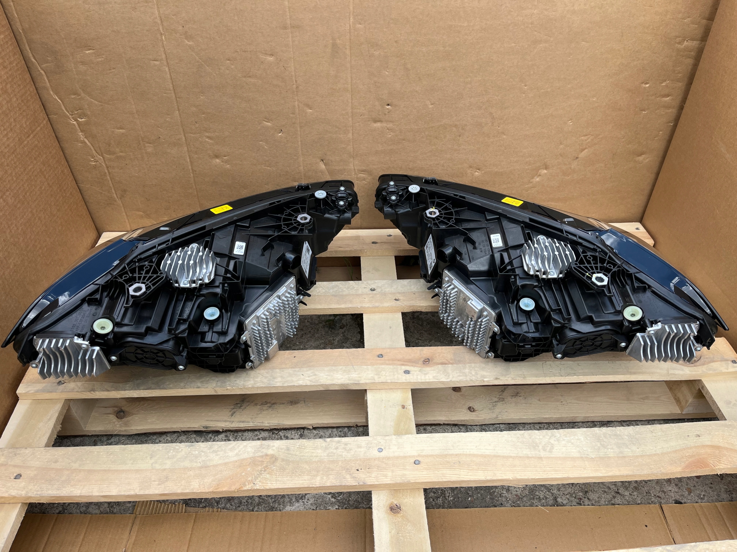 Laserový světlomet — BMW M4, černá, dovoz Skladem v EU — foto 3 z 12