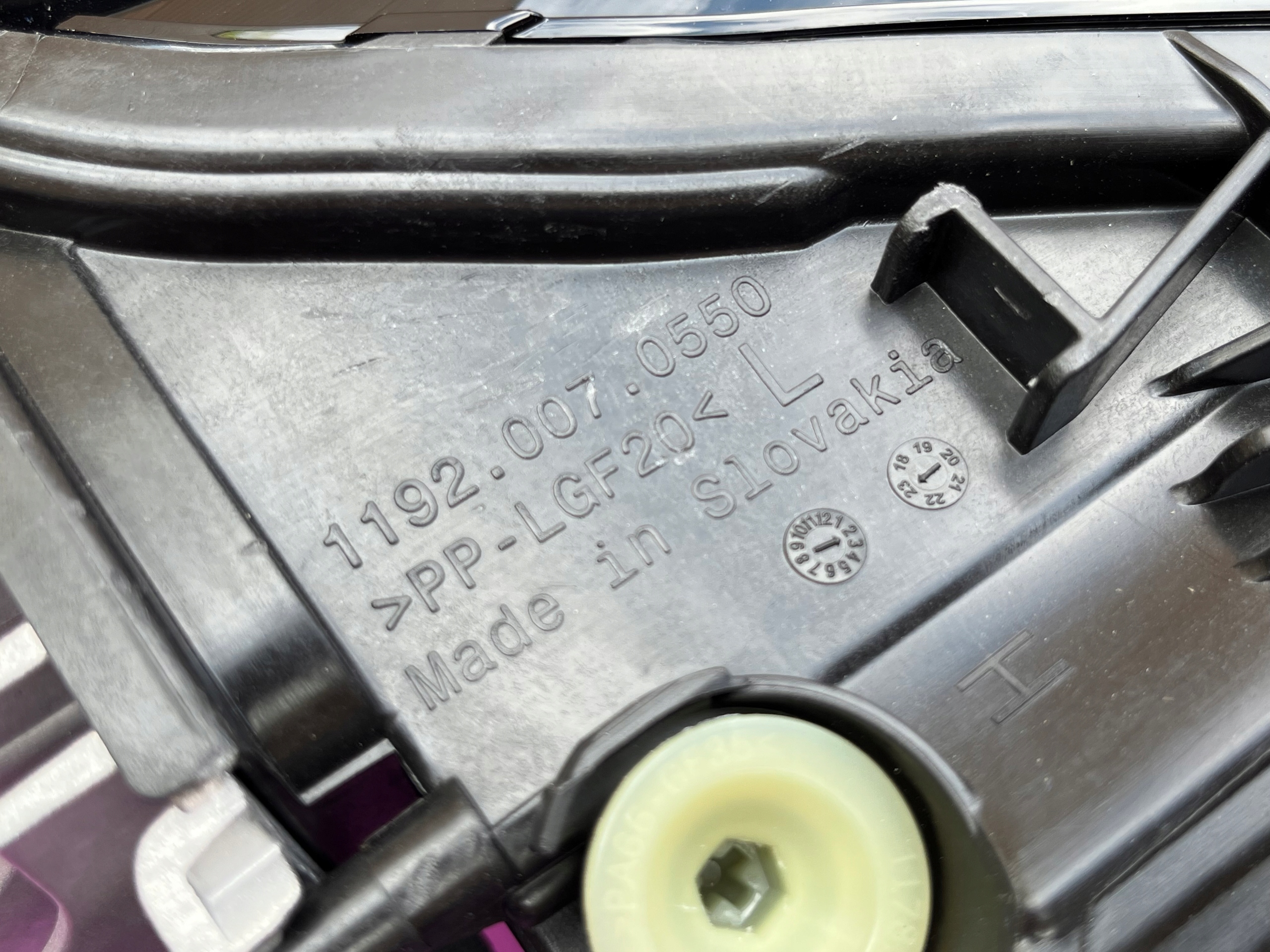 Světlomet — BMW M3, černá, Skladem v EU — foto 6 z 11