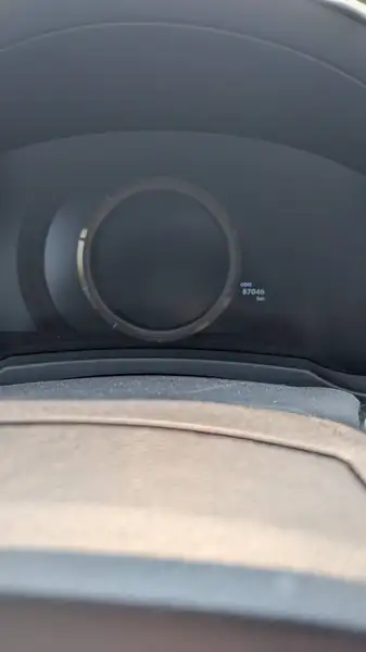 2017 Lexus IS, 89 000 km, dovoz Kanada — foto 7 z 10