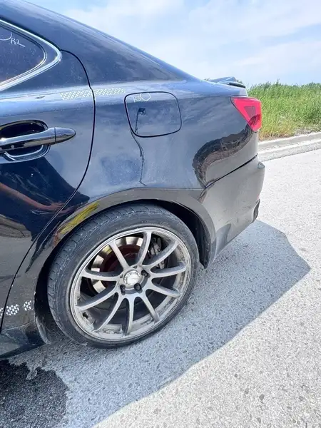 2007 Lexus IS, modrá, 255 000 km, dovoz Kanada — foto 5 z 6