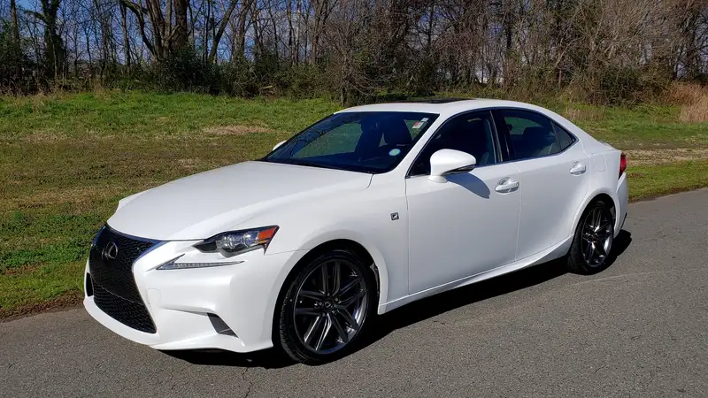 2014 Lexus IS, bílá, 282 098 km, dovoz Kanada — foto 2 z 3