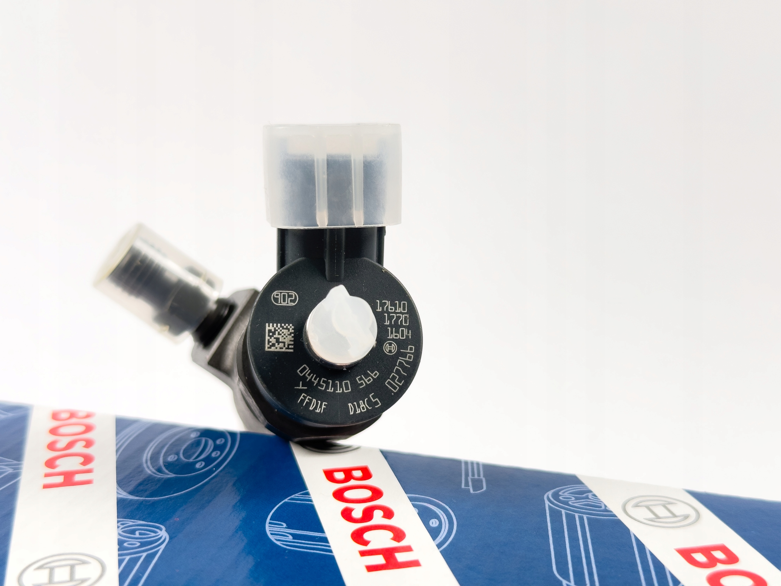Vstřikovač Bosch 0445110565 — Opel 1.5 HDI, dovoz Skladem v EU — foto 5 z 8