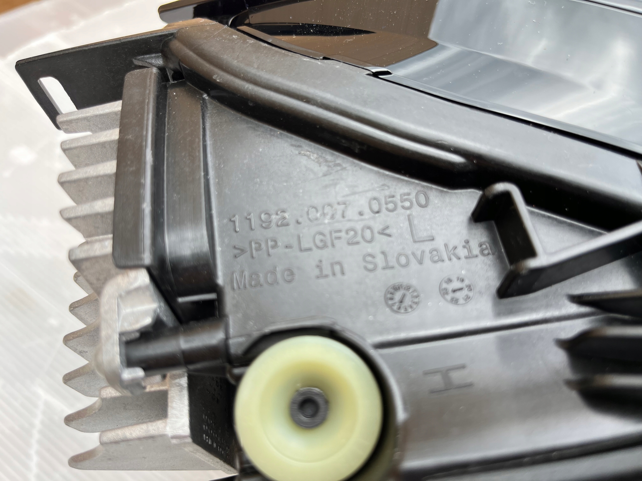 Laserový světlomet — BMW M3, černá, dovoz Skladem v EU — foto 5 z 15