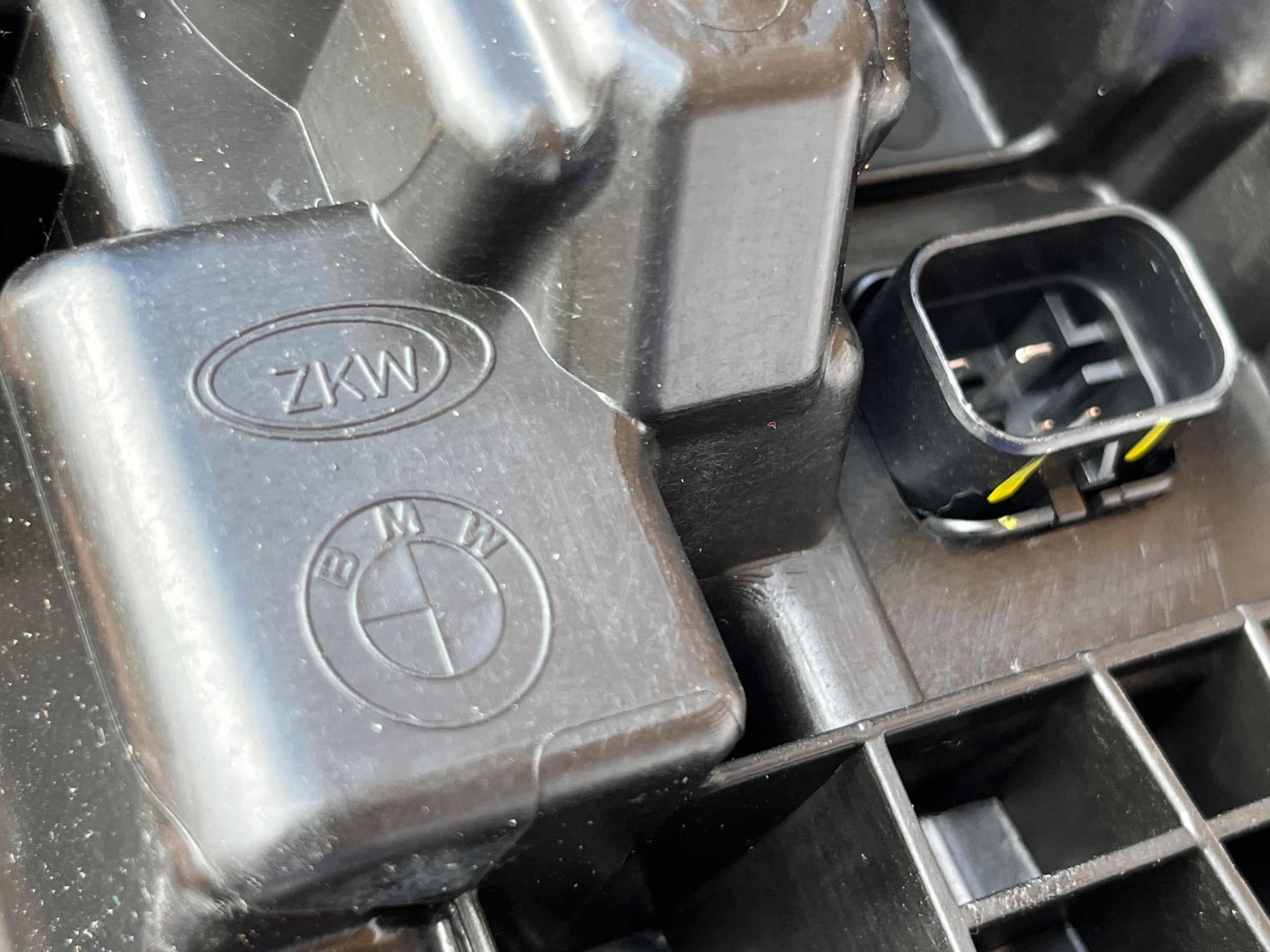 Světlomet — BMW M4, černá, Skladem v EU — foto 7 z 12