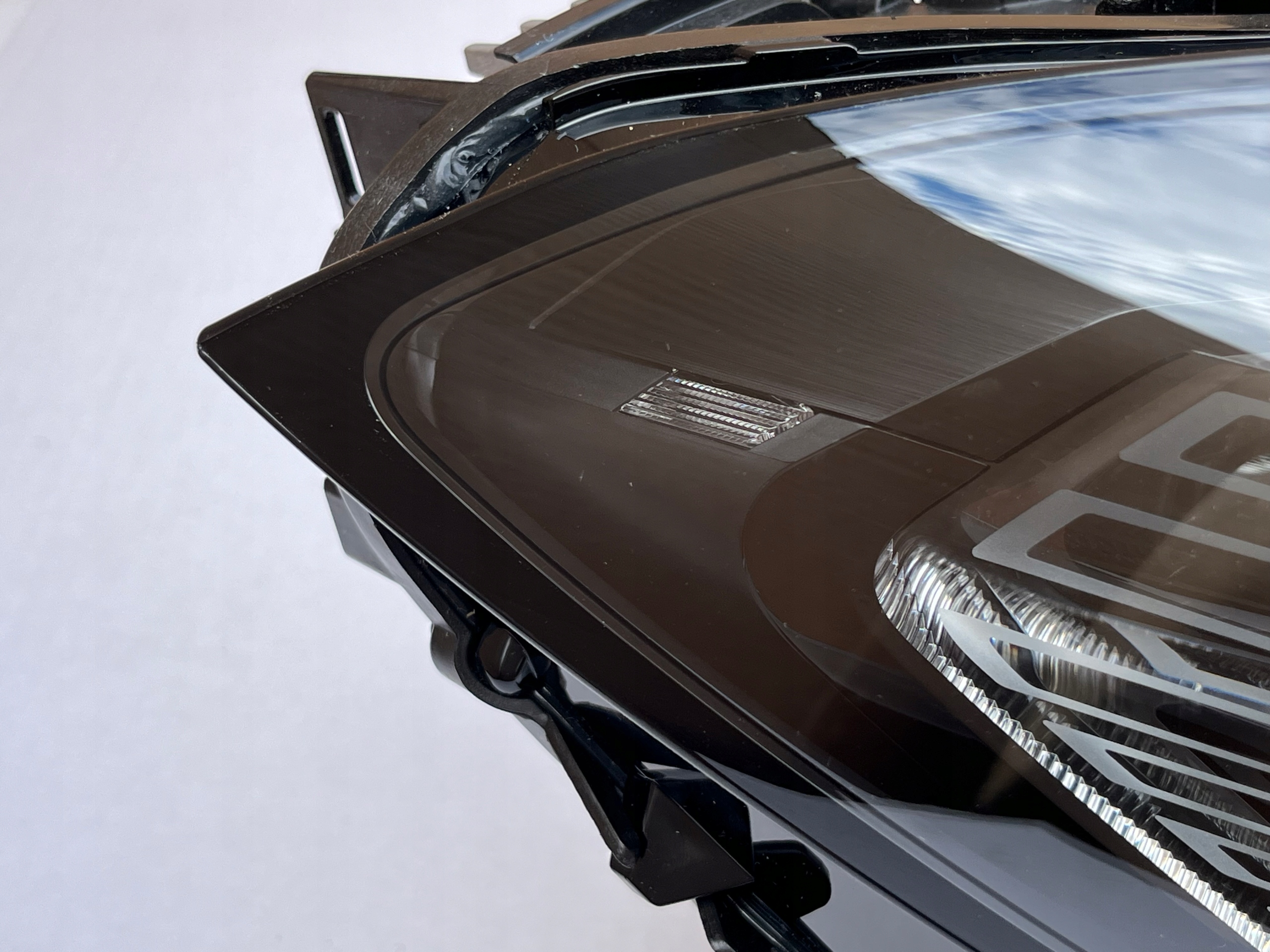 Světlomet — BMW M3, černá, Skladem v EU — foto 2 z 12