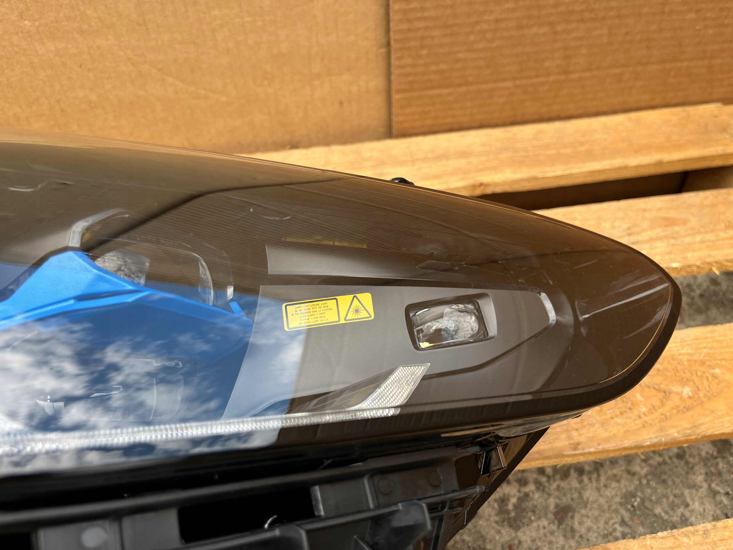 Světlomet — BMW M3, černá, Skladem v EU — foto 4 z 13