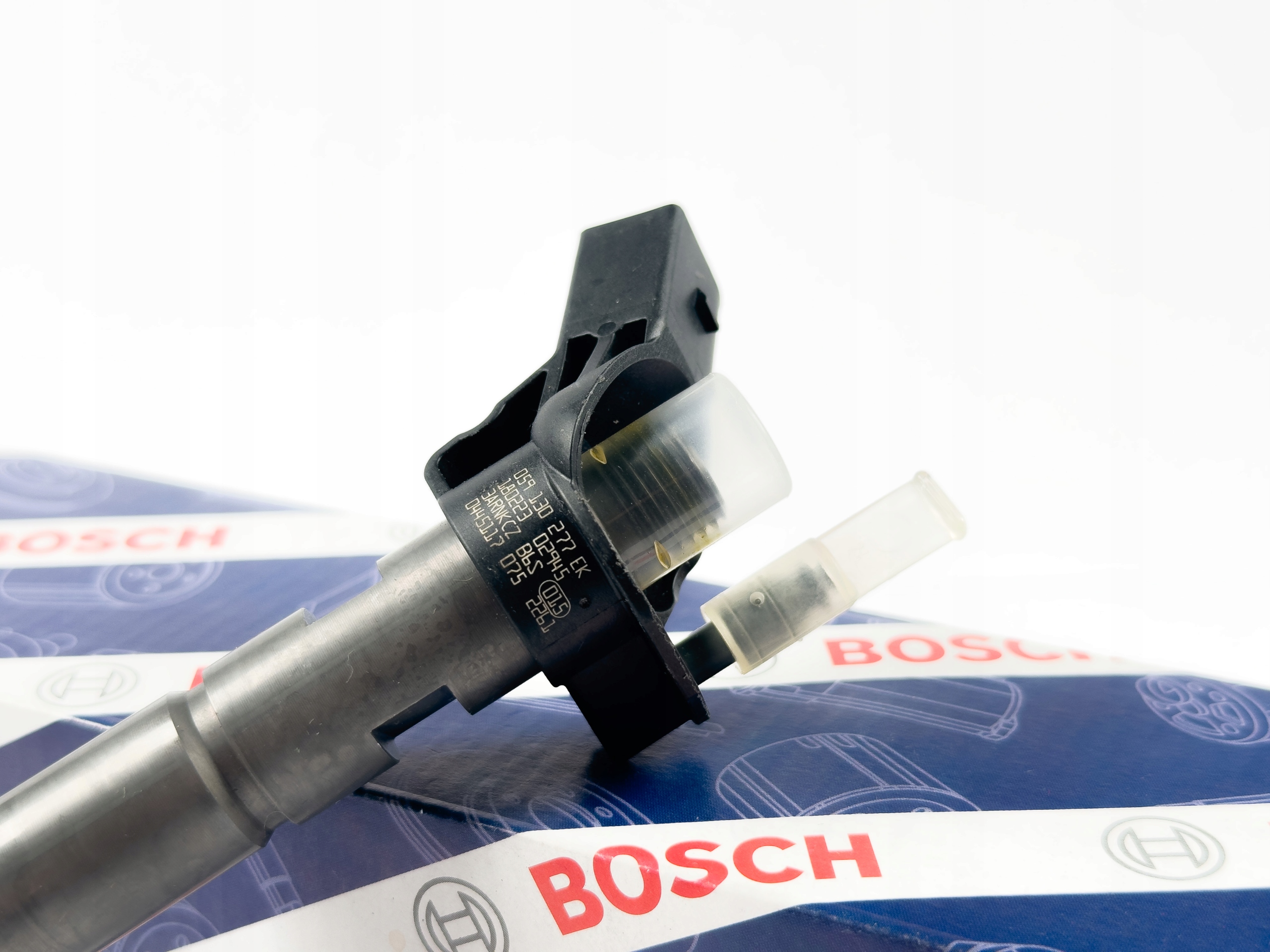 Vstřikovač Bosch 0445117075 — Seat 3.0 TDI, dovoz Skladem v EU — foto 3 z 9