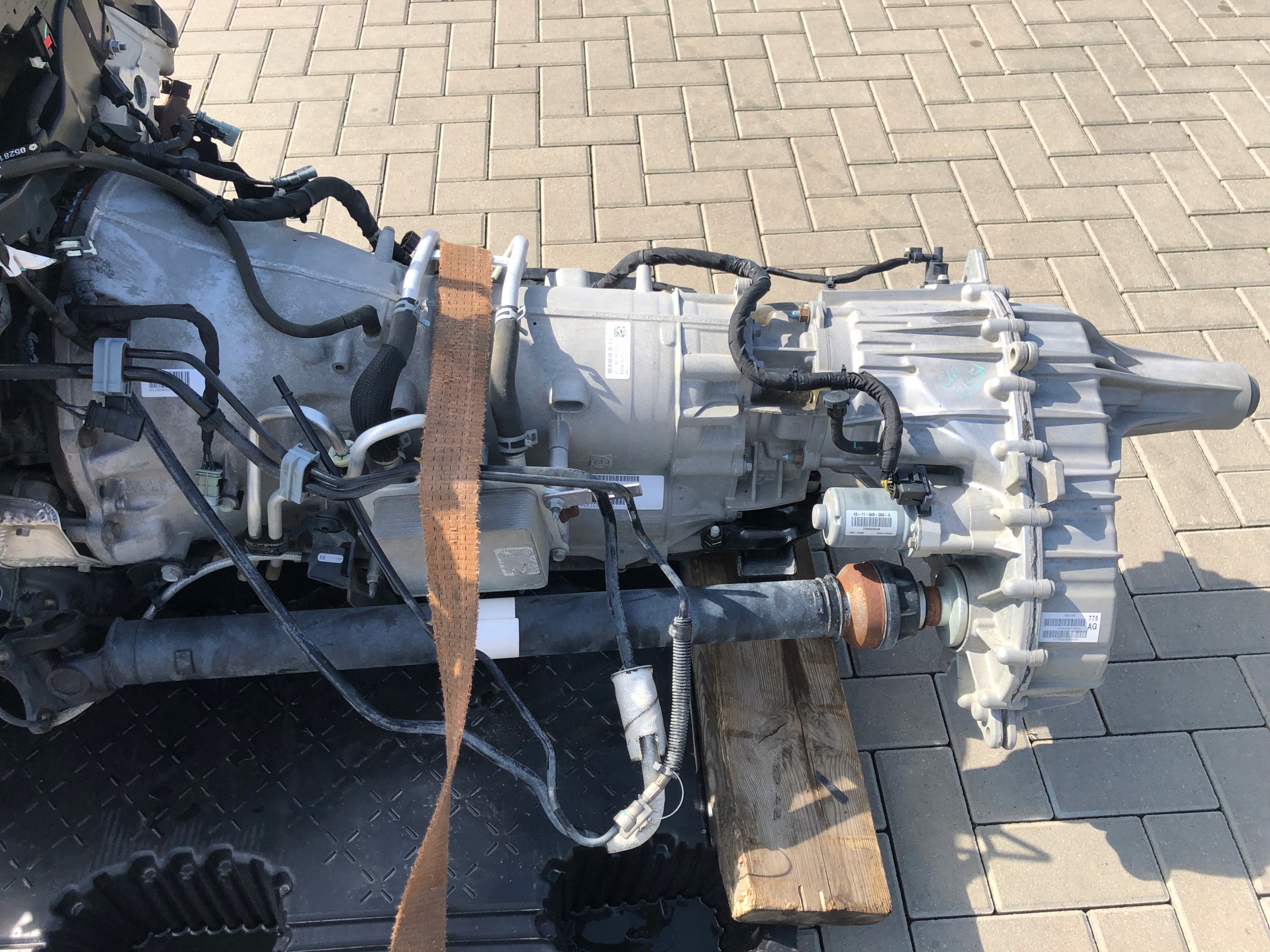 Převodovka 68269441AA — RAM, dovoz Skladem v EU — foto 1