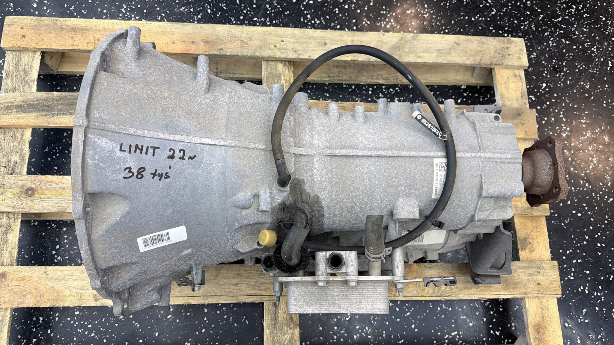 Převodovka P68550345AA — RAM 5.7, dovoz Skladem v EU — foto 1