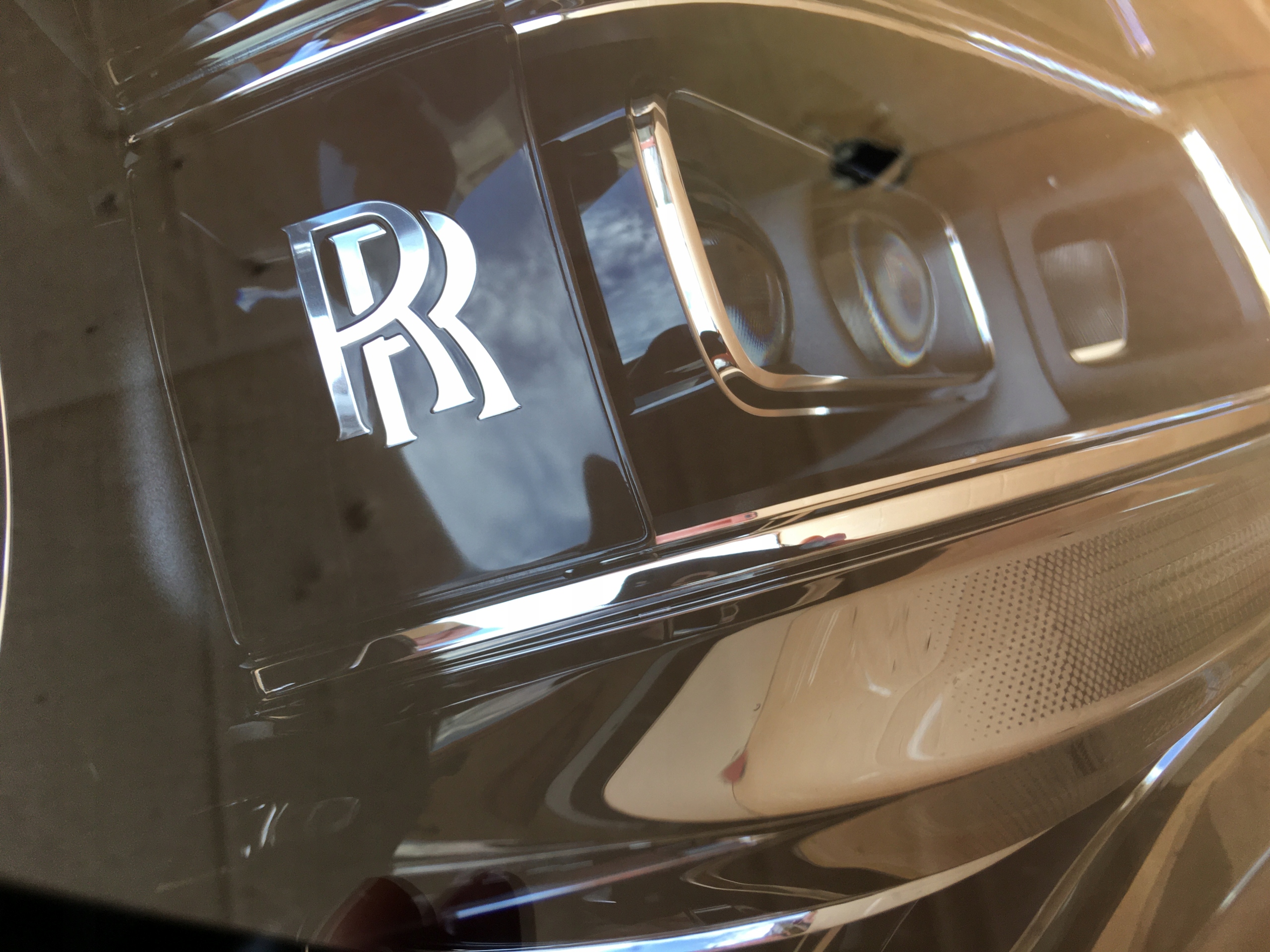Laserový světlomet — Rolls-Royce, dovoz Skladem v EU — foto 4 z 11