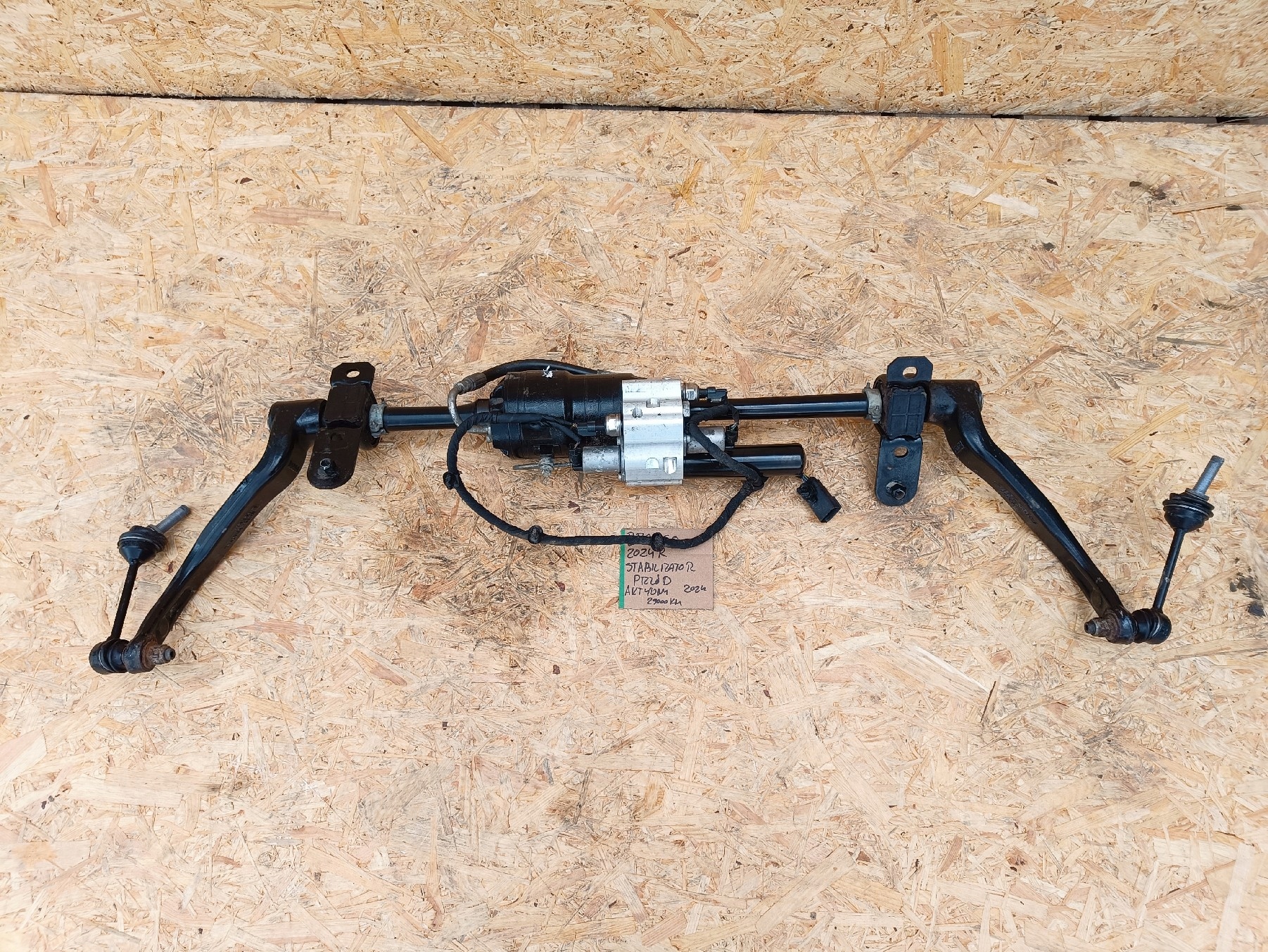 Stabilizátor NB3V5G489A — Audi, dovoz Skladem v EU — foto 5 z 7