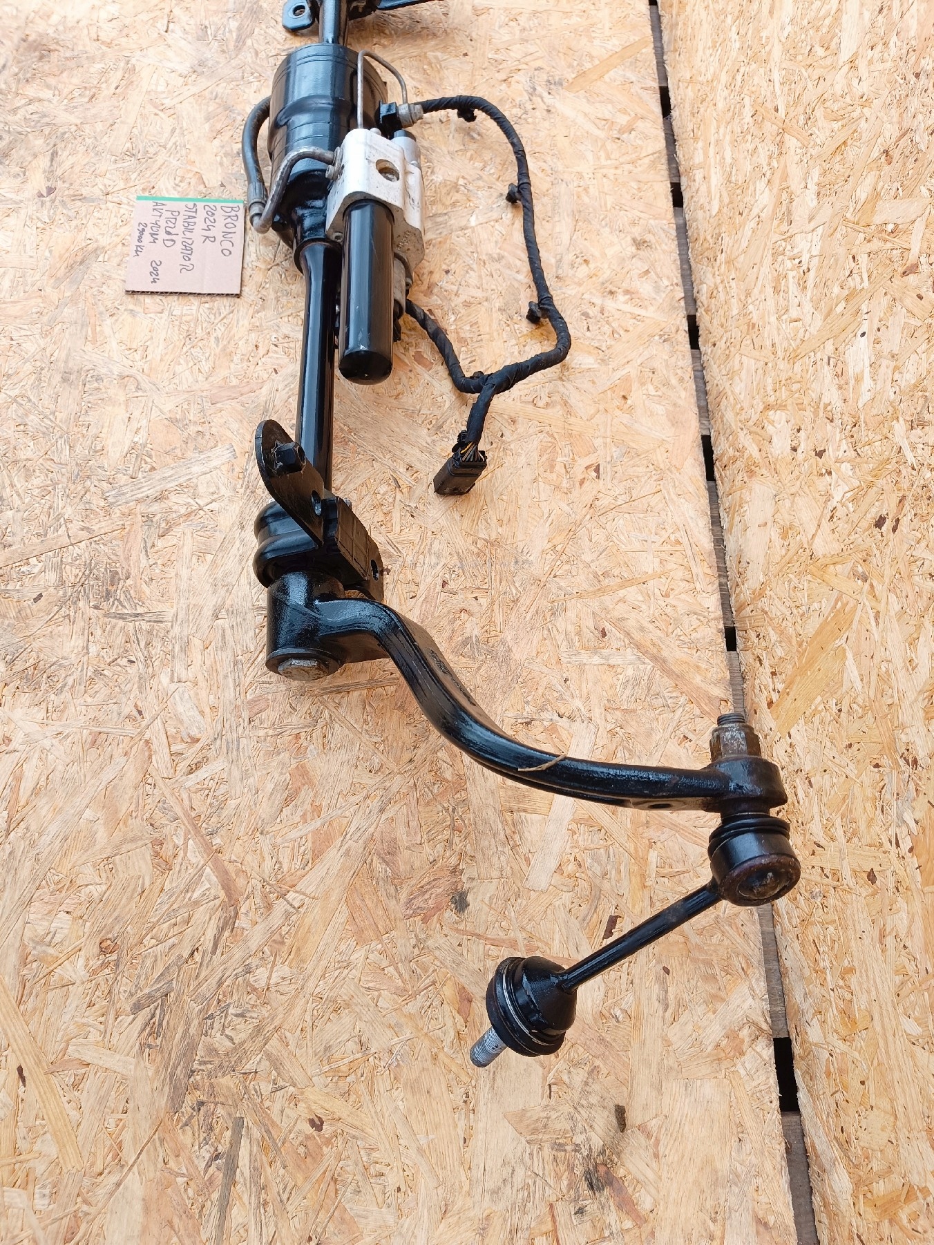 Stabilizátor NB3V5G489A — Jaguar, Skladem v EU — foto 3 z 7