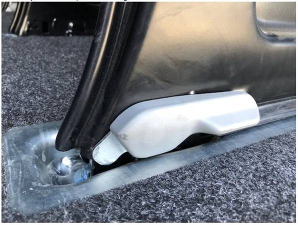 Sedačky — Ford Transit, dovoz USA — foto 2 z 5