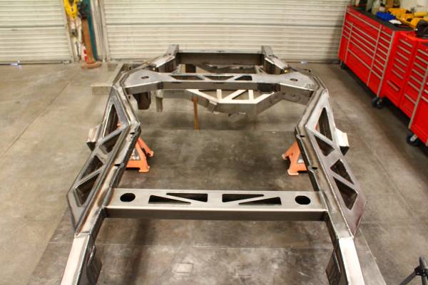 Podvozek — Chevrolet, dovoz USA — foto 4 z 12