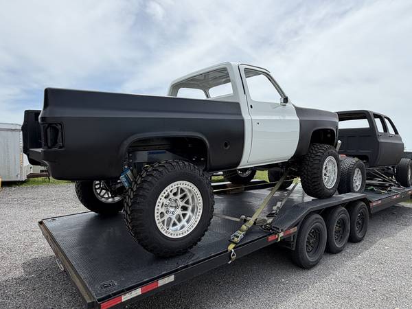 Podvozek — GMC, dovoz USA — foto 10 z 12
