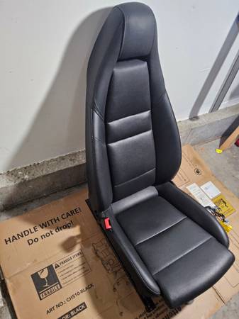 Sedačky — Seat, černá, dovoz USA — foto 3 z 12