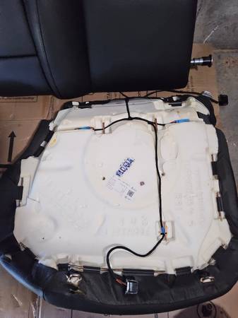Sedačky — Seat, černá, dovoz USA — foto 5 z 12