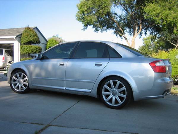Kola — Audi A4, dovoz USA — foto 3 z 3