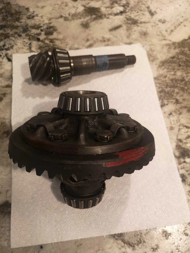 OEM komponent — Jeep, dovoz Kanada — foto 4 z 5