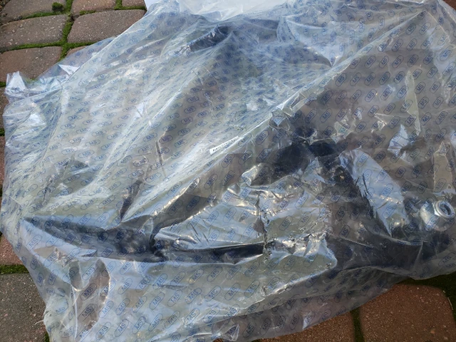 OEM komponent — Cadillac, dovoz Kanada — foto 2 z 3