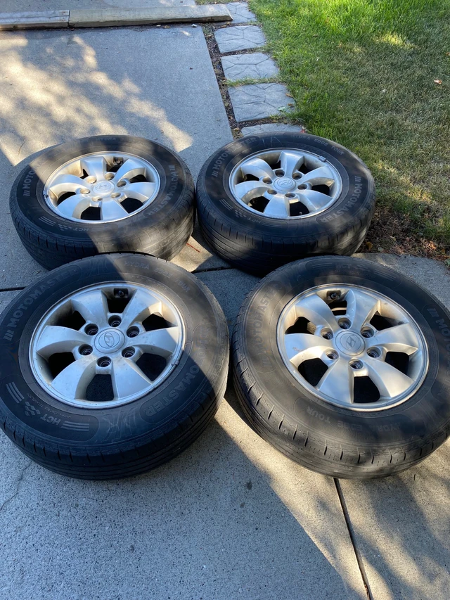 OEM komponent — Kia, dovoz Kanada — foto 1 z 3 OEM komponent — Kia, dovoz Kanada — foto 1 z 3