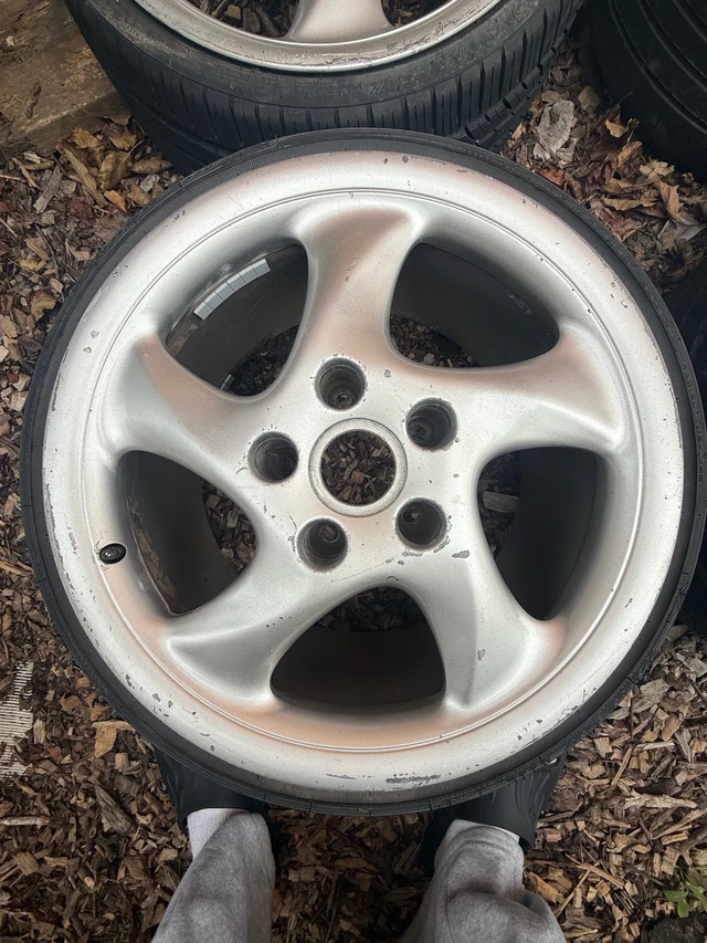 OE komponent — Porsche, dovoz Kanada — foto 2 z 5