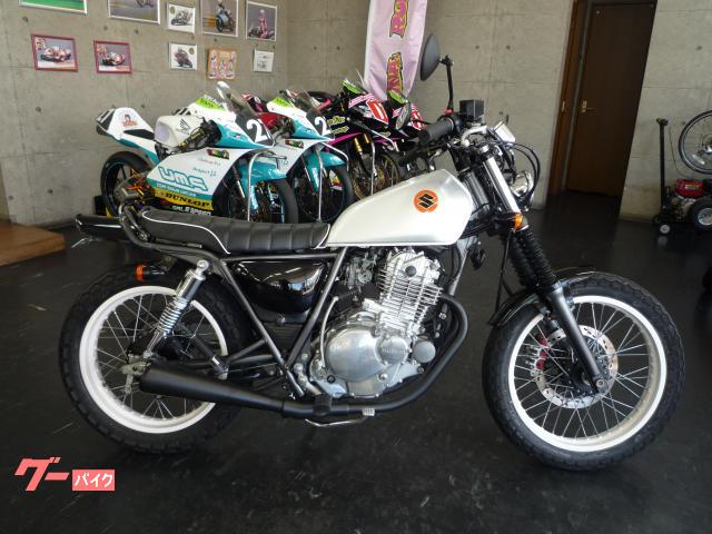 2000 スズキ グラストラッカー, 19 365 km, dovoz Japonsko — foto 1 2000 スズキ グラストラッカー, 19 365 km, dovoz Japonsko — foto 1