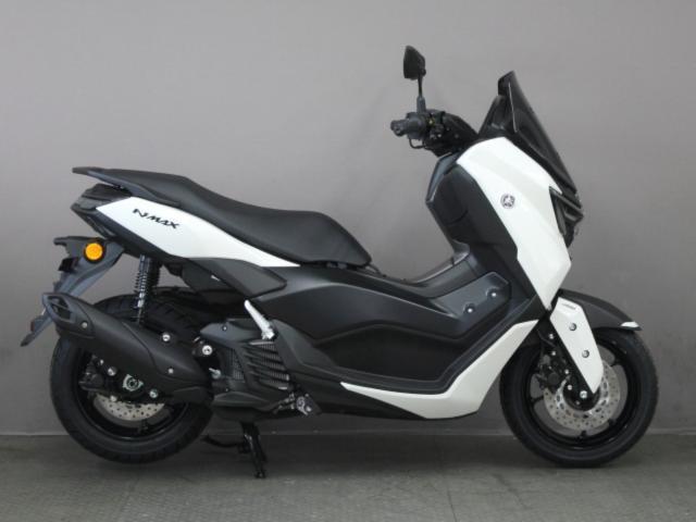 2026 ヤマハ NMAX, dovoz Japonsko — foto 1