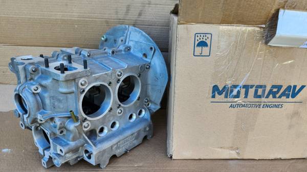 Motor — Case, dovoz USA — foto 1