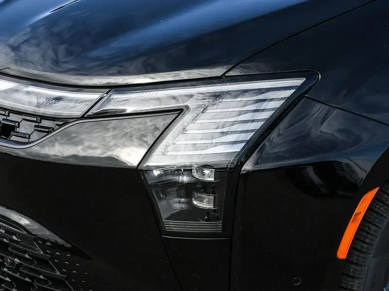 2027 Chrysler Pacifica Select, černá, 0 km, dovoz Kanada — foto 8 z 12