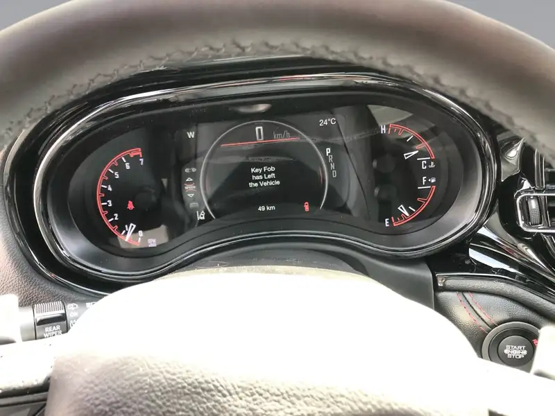2026 Dodge Durango GT Plus, černá, dovoz Kanada — foto 10 z 12