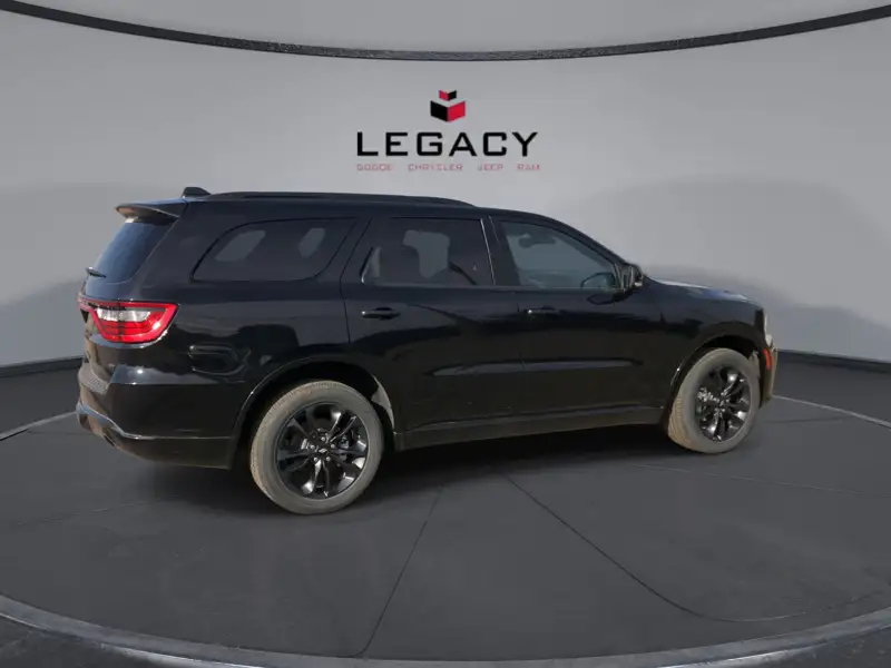 2026 Dodge Durango GT Plus, černá, dovoz Kanada — foto 8 z 12