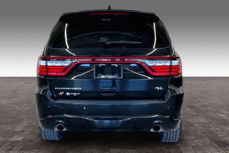 2025 Dodge Durango, černá, 75 615 km, dovoz Kanada — foto 4 z 12