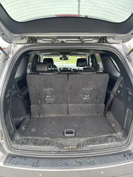 2016 Dodge Durango Limited, stříbrná, 254 098 km, dovoz Kanada — foto 9 z 12