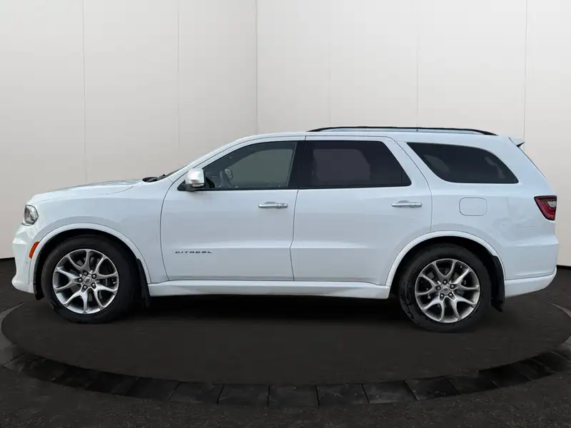 2024 Dodge Durango Citadel | Remote Start | Navigation, bílá, 14 475 km, dovoz Kanada — foto 2 z 12