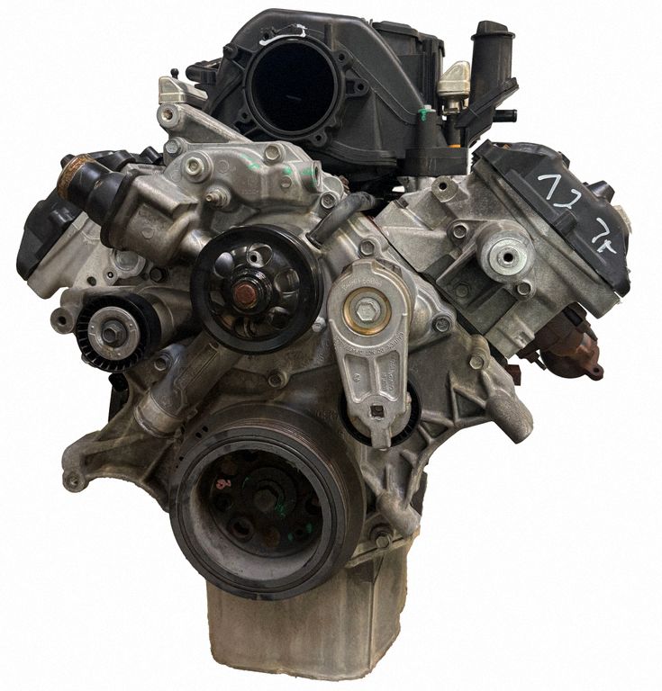 68319700AA Dodge Challenger Engine, Skladem v EU — foto 1