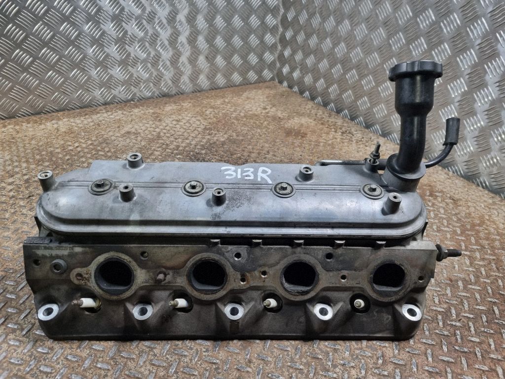 Cadillac Escalade Engine head, Skladem v EU — foto 1