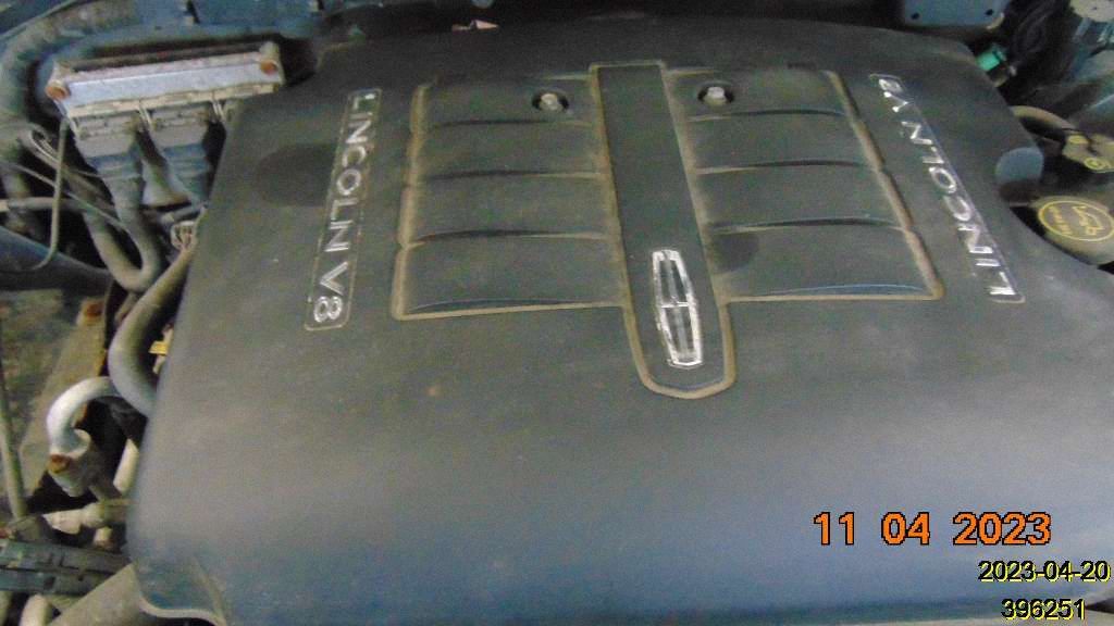 Lincoln Navigator Engine, Skladem v EU — foto 1