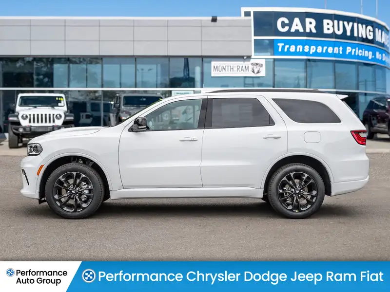2026 Dodge Durango GT Plus, bílá, dovoz Kanada — foto 3 z 12