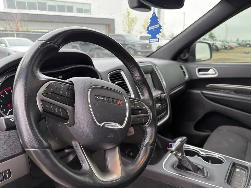 2020 Dodge Durango SXT, bílá, 186 068 km, dovoz Kanada — foto 5 z 6