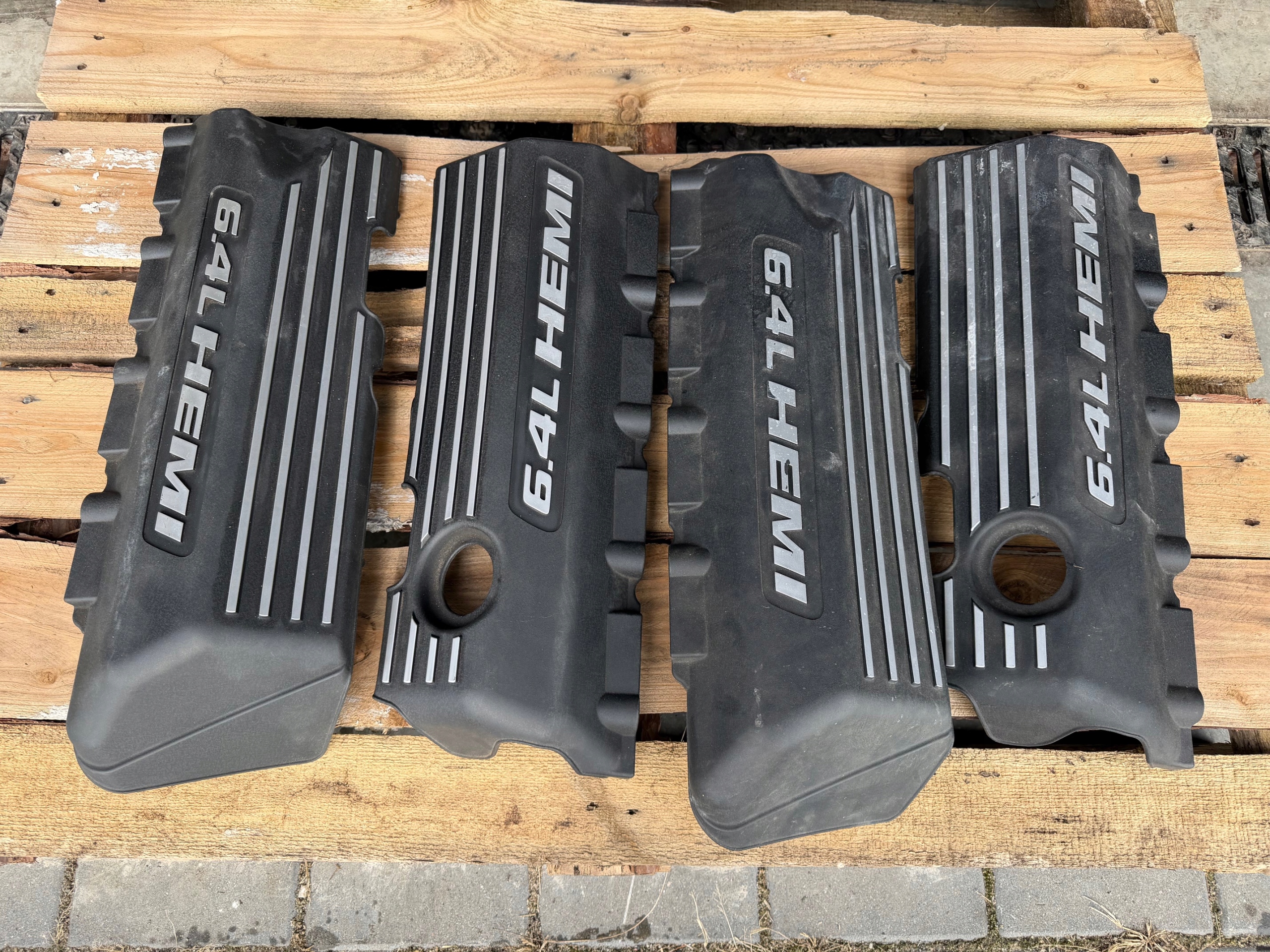 OEM komponent — Jeep Cherokee, Skladem v EU — foto 1