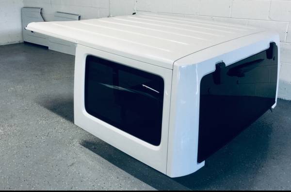 OEM komponent — RAM, bílá, dovoz USA — foto 1