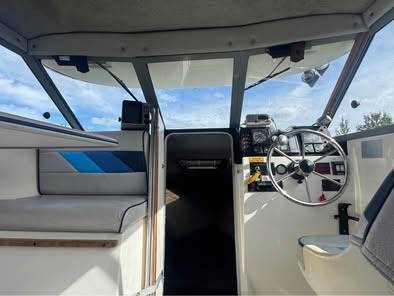 Bayliner, dovoz USA — foto 8 z 8