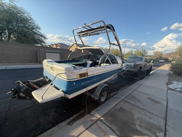 1988 Bayliner, dovoz USA — foto 9 z 9
