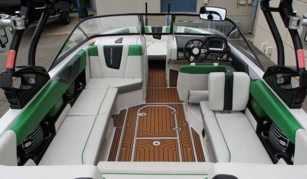 2014 Nautique, dovoz USA — foto 2 z 7