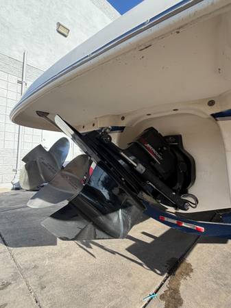 2003 Chaparral, dovoz USA — foto 4 z 12