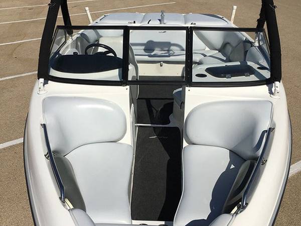 2000 Tige, dovoz USA — foto 3 z 5