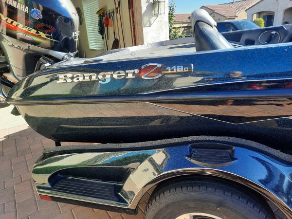 2015 Ranger, dovoz USA — foto 3 z 5