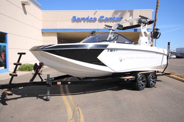 2019 Nautique, dovoz USA — foto 1